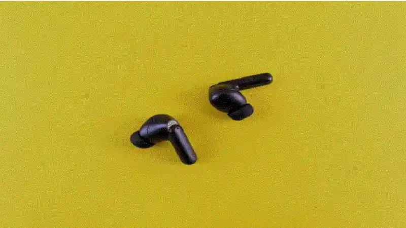 The Evolution of Earbuds and Their Influence on Modern Listening Habits